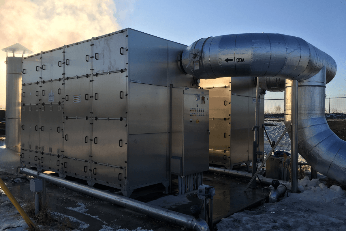 Neutralox photoionization odour control system installed at Gimli, Manitoba wastewater facility.